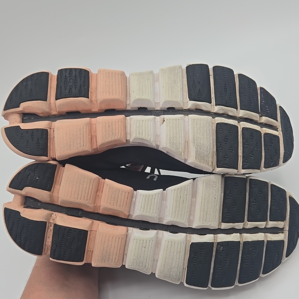 On Cloud | Rock/Rose Cloudflow Running Shoes Size 8.5 - Picture 7 of 9